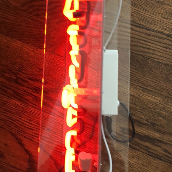 Neon Plug-In Light - Picture 4 of 6